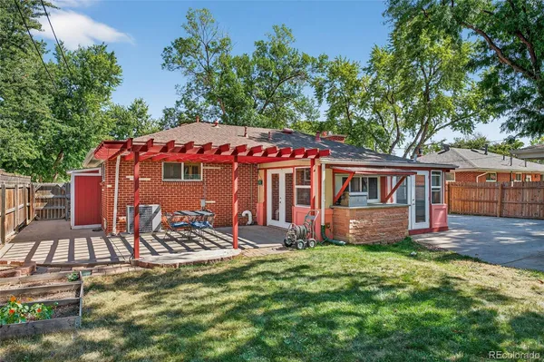 $610,000 | 6685 Upham Street, Arvada, CO 80003