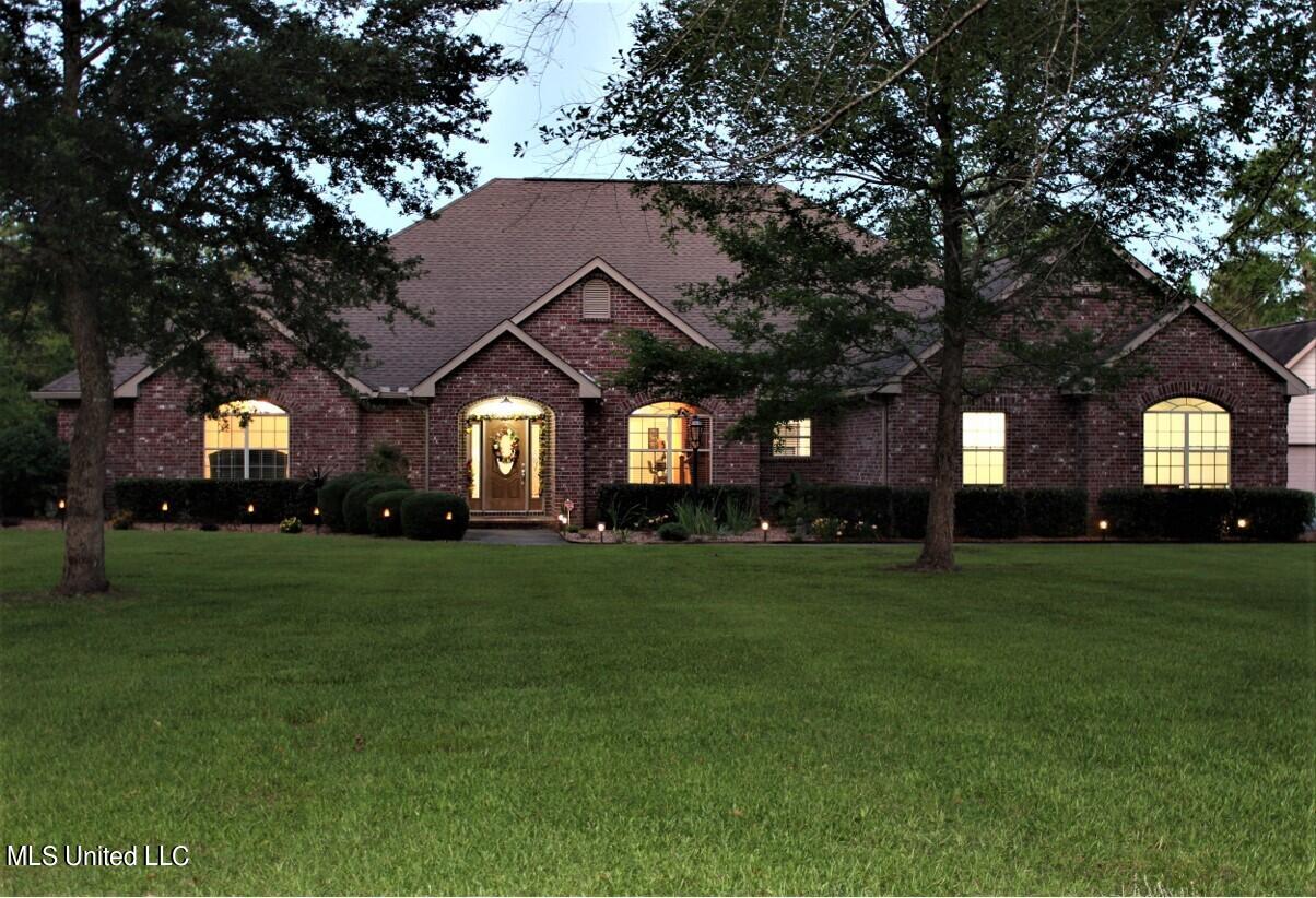 5518 Huckleberry Lane Moss Point, MS 39562 - Photo 1 of 56 50C6AB4C-7503-4E06-B5B8-D012466D3794