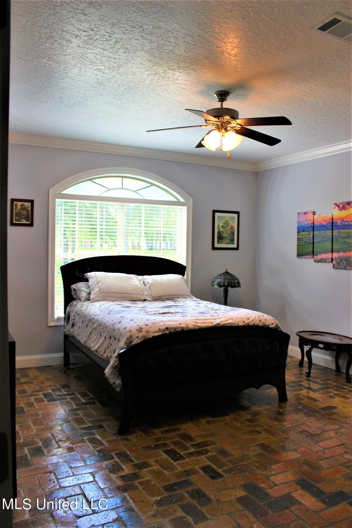5518 Huckleberry Lane Moss Point, MS 39562 - Photo 39 of 56 451B2C3F-07E8-4E12-8F81-AFE457264055