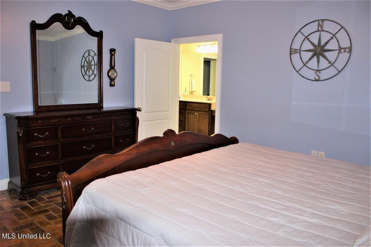 5518 Huckleberry Lane Moss Point, MS 39562 - Photo 40 of 56 8F259FB0-60B9-42FE-AF32-AD98678CA066