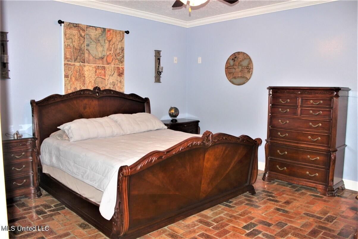 5518 Huckleberry Lane Moss Point, MS 39562 - Photo 42 of 56 136238BD-D285-4E00-A3DC-3FCF4601A1A4
