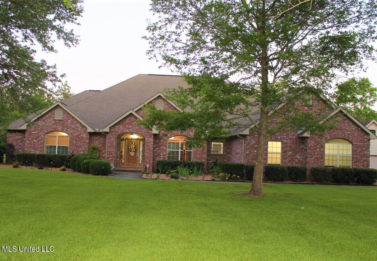 5518 Huckleberry Lane Moss Point, MS 39562 - Photo 7 of 56 E4C07864-DD09-4EB9-942D-00F1DF6C80CC