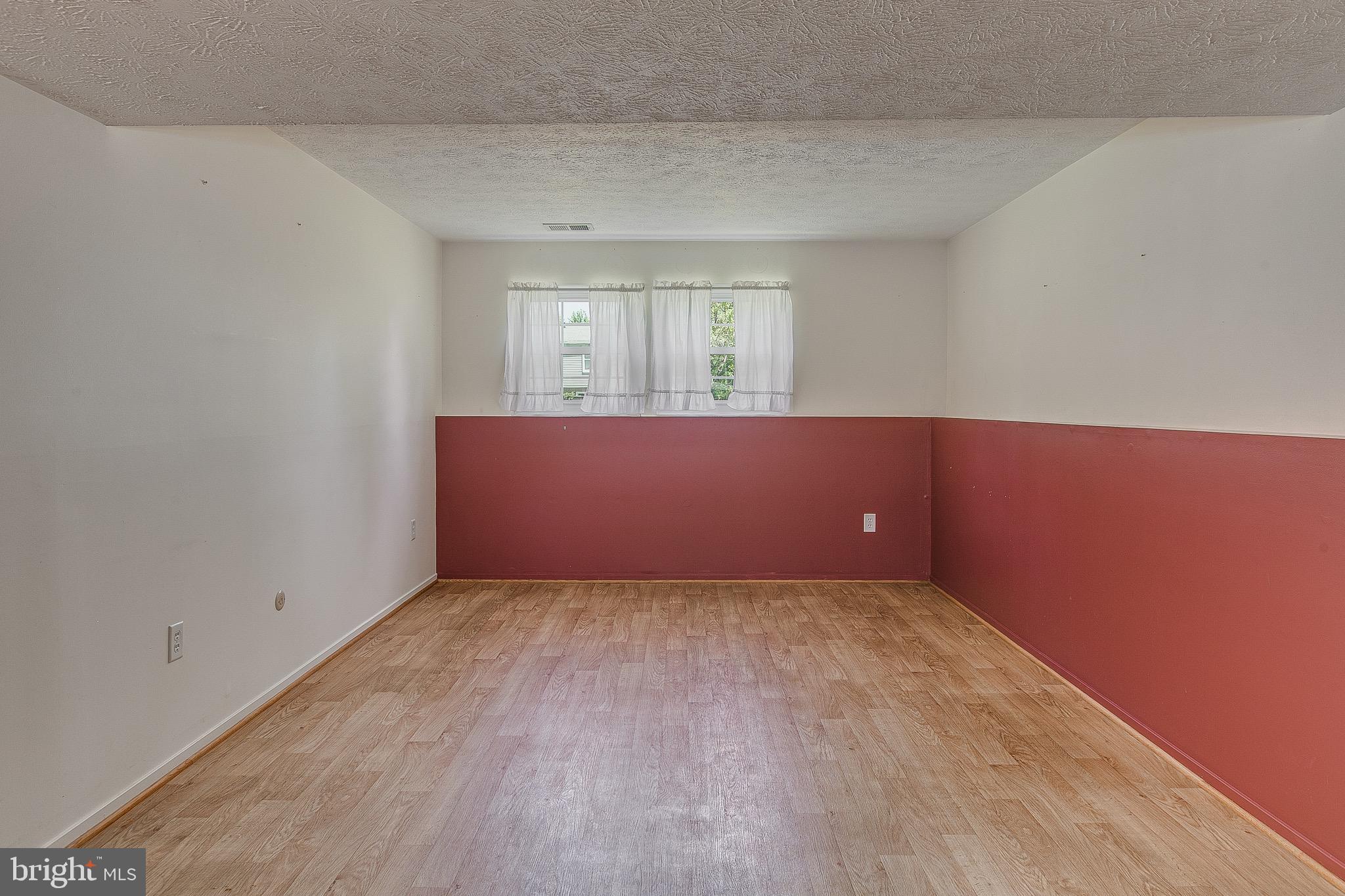 4318 Zircon Road Middletown, MD 21769 - Photo 19 of 36