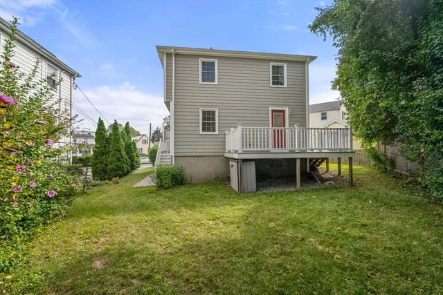 $752,000 | 2-4 Norcross Circle, Unit 4, Arlington, MA 02474