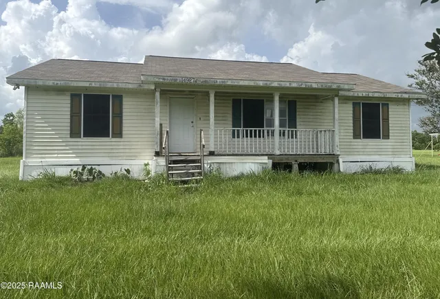 $62,320 | 14927 South Guegnon Street, Abbeville, LA 70510