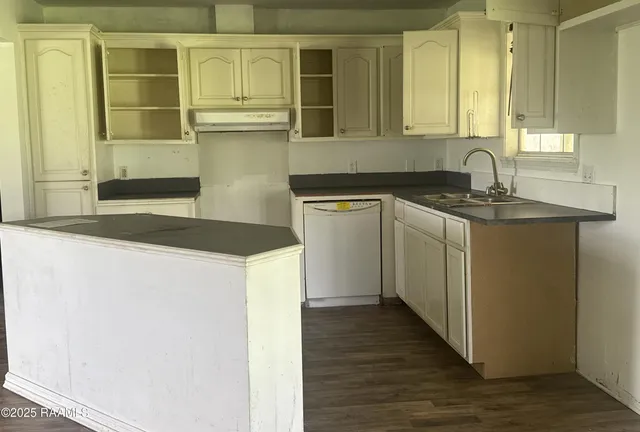 $62,320 | 14927 South Guegnon Street, Abbeville, LA 70510