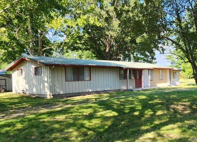 310 West 1st Street, Fairview, KS 66425