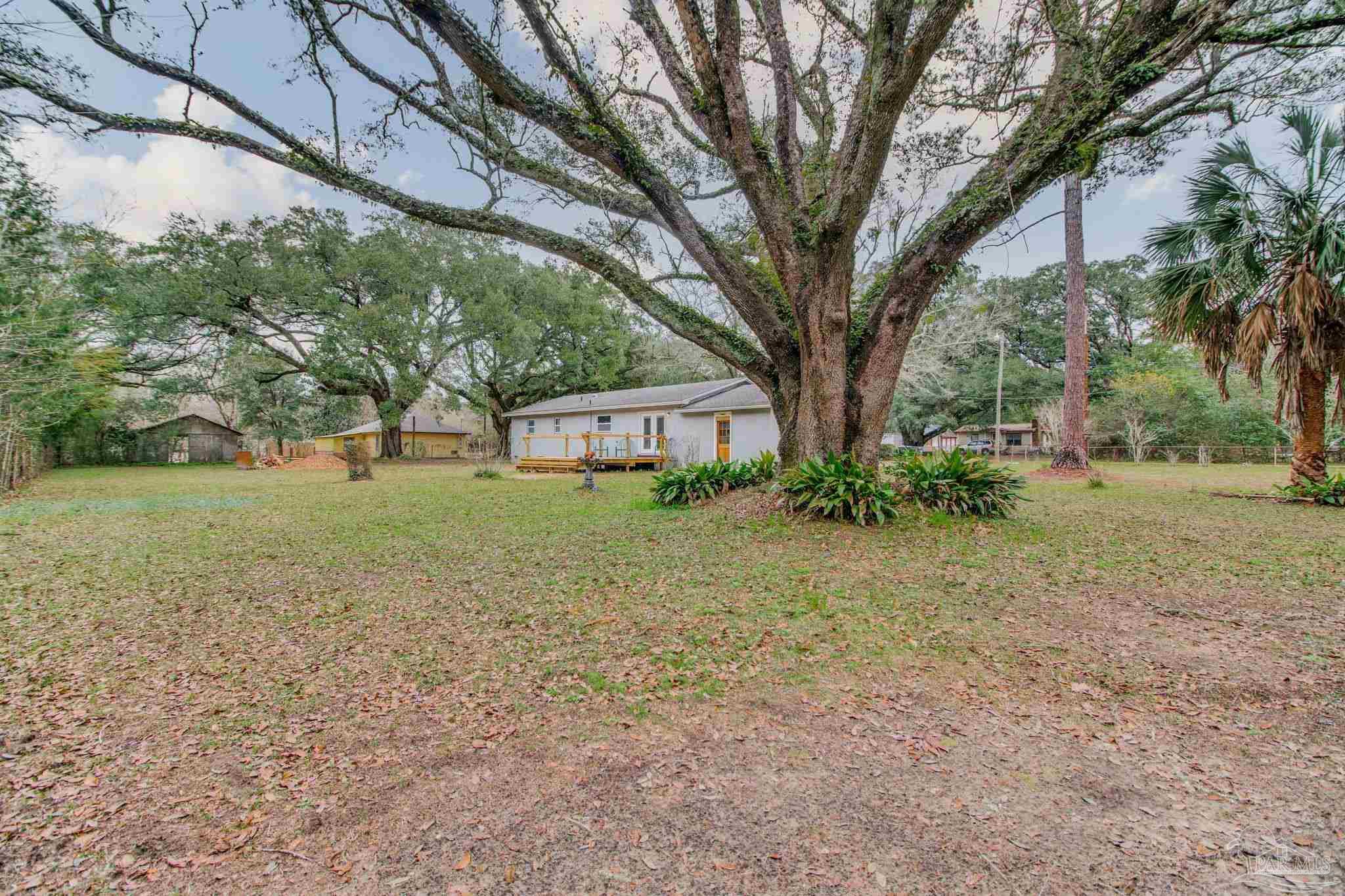 2063 Ryale Road Cantonment, FL 32533 - Photo 6 of 50 Gallery Image 6