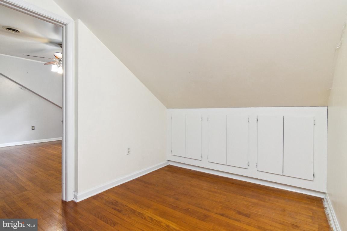 120 Lakeview Avenue Edgewater, MD 21037 - Photo 17 of 35 2nd Floor Nook & Xtra Storage