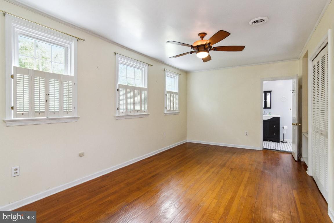 120 Lakeview Avenue Edgewater, MD 21037 - Photo 19 of 35 Bedroom