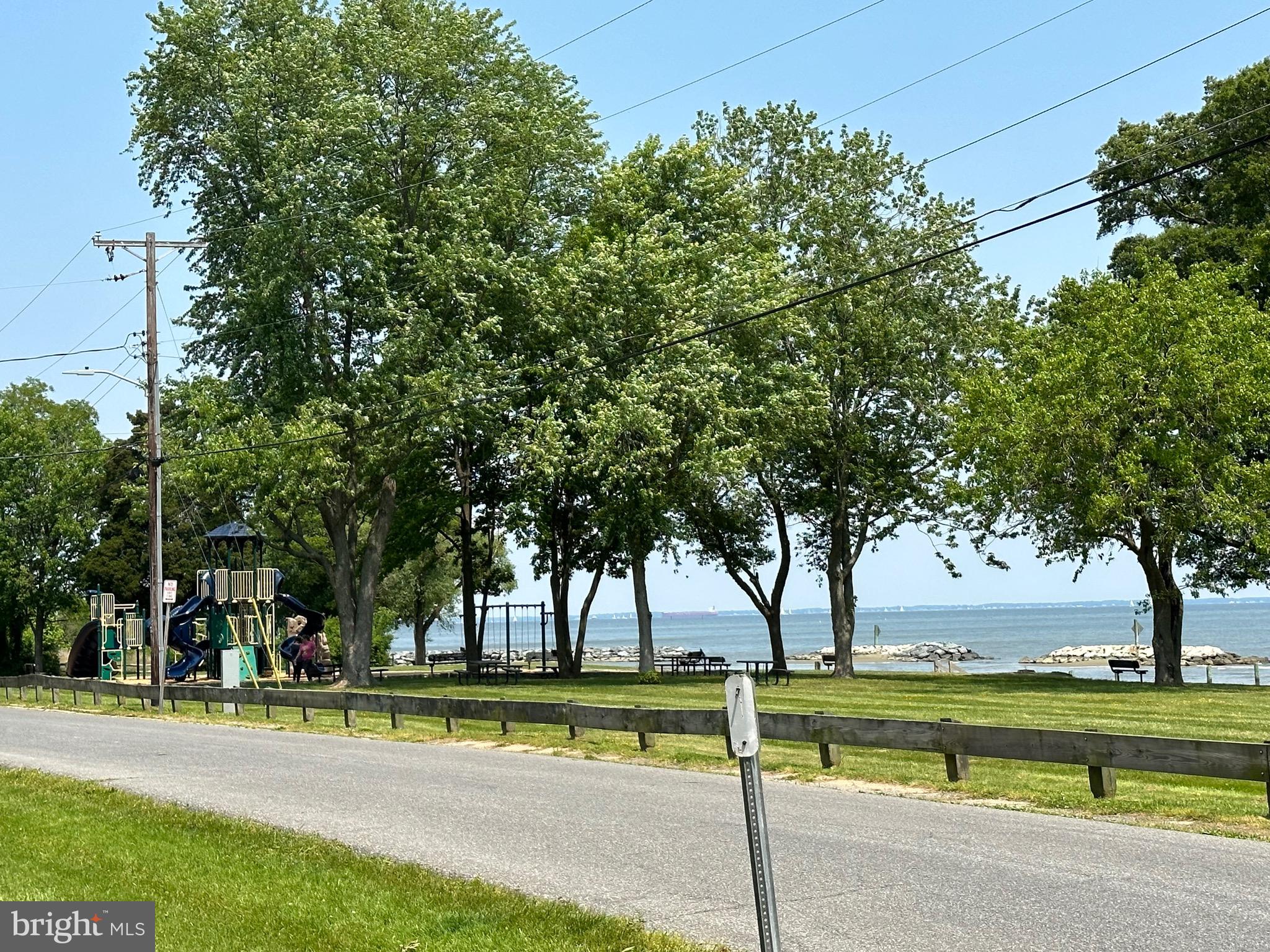 120 Lakeview Avenue Edgewater, MD 21037 - Photo 2 of 35 Walking distance three blocks from property.