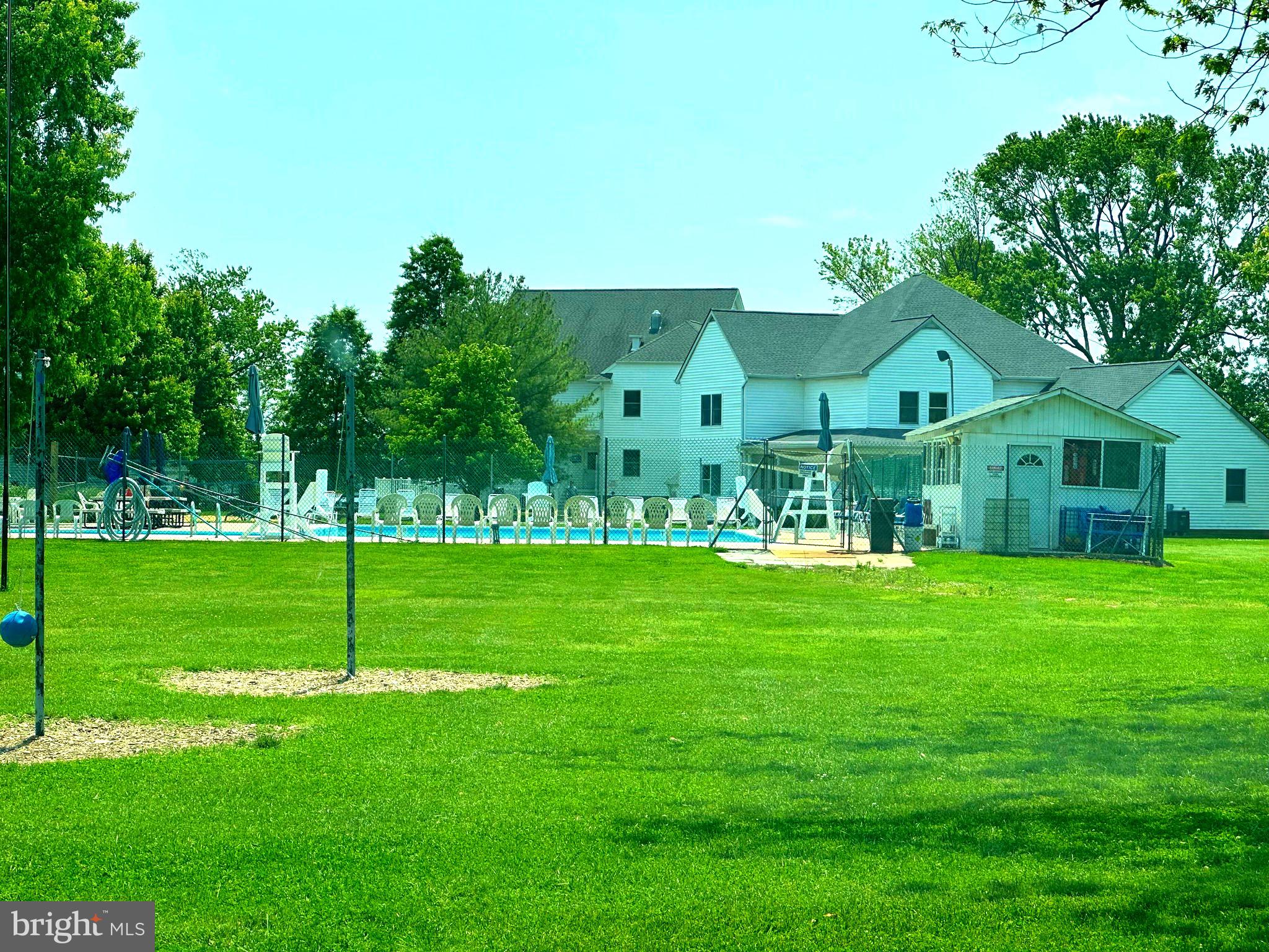 120 Lakeview Avenue Edgewater, MD 21037 - Photo 30 of 35 Local Camp Accommodations and Pool