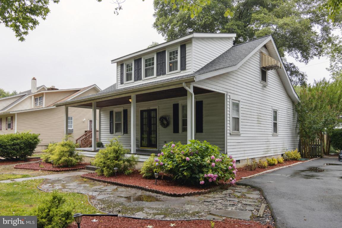 120 Lakeview Avenue Edgewater, MD 21037 - Photo 35 of 35 Entry from driveway