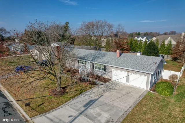 a view of a house with a outdoor space