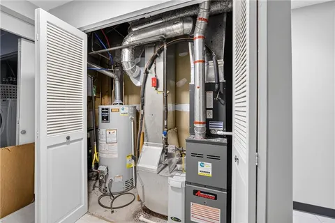 $199,000 | 512 Dogwood Court, Pittsburgh, PA 15237