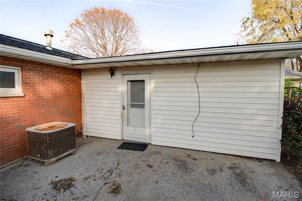 205 Williams Street Bethalto, IL 62010 - Photo 24 of 28