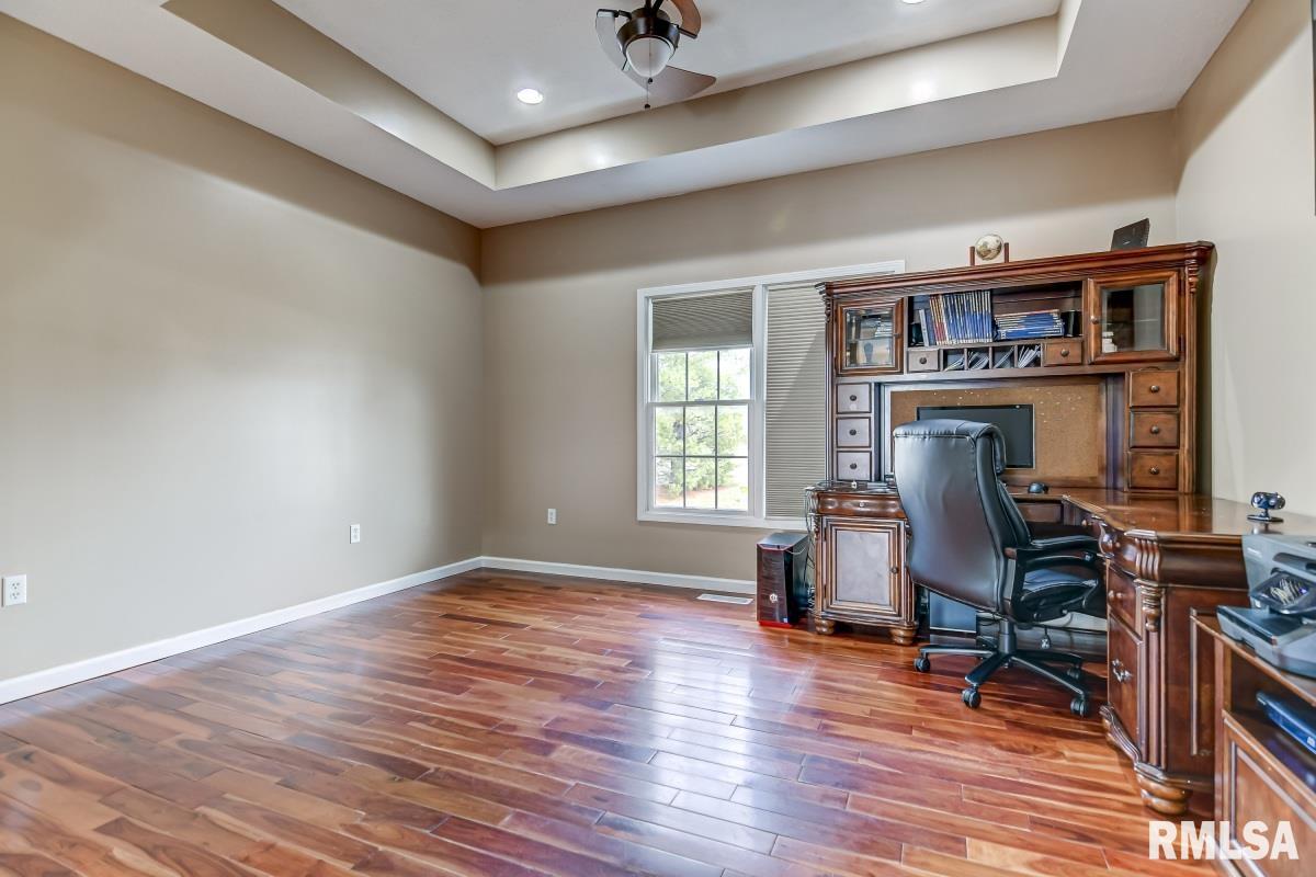 270 White Road Glenarm, IL 62536 - Photo 19 of 46 Gallery Image 19