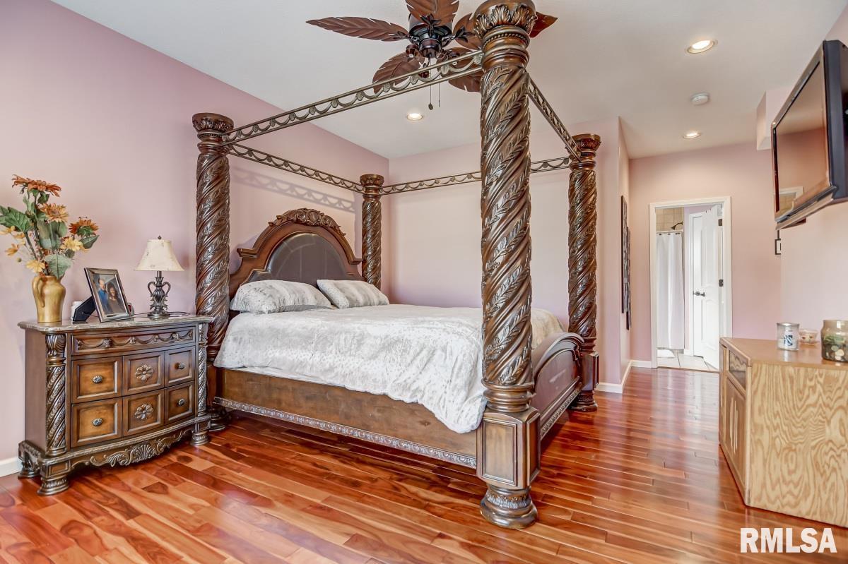 270 White Road Glenarm, IL 62536 - Photo 26 of 46 Gallery Image 26