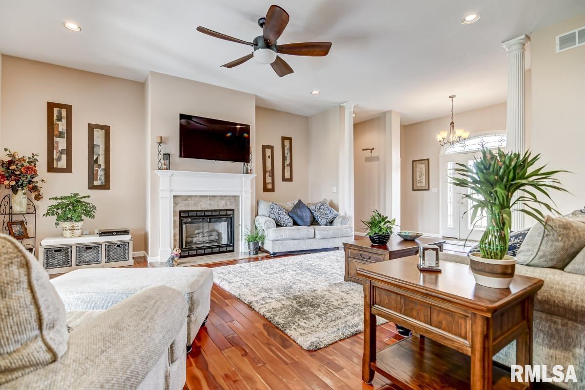 270 White Road Glenarm, IL 62536 - Photo 9 of 46 Gallery Image 9