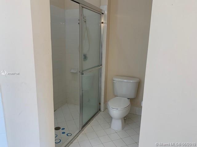 1623 Southwest 154th Path Miami, FL 33185 - Photo 14 of 27 SHOWER MASTER BATH