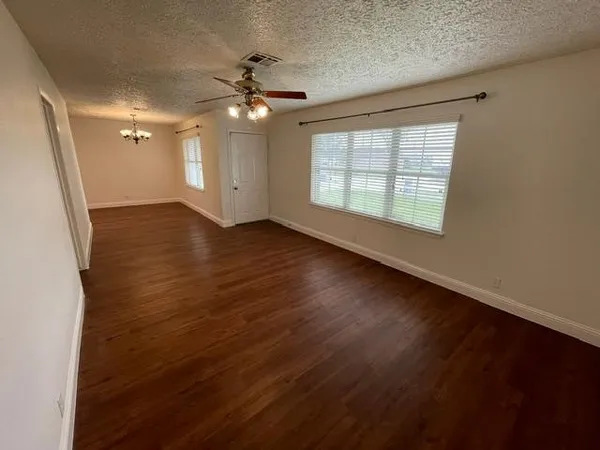 $1,850 | 1805 Wycliffe Drive, Houston, TX 77043