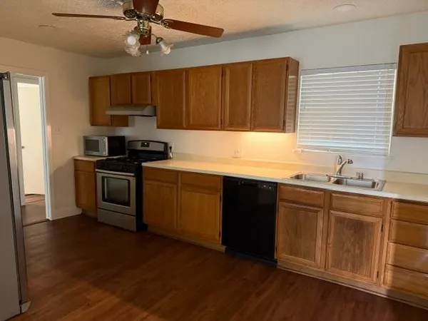 $1,850 | 1805 Wycliffe Drive, Houston, TX 77043