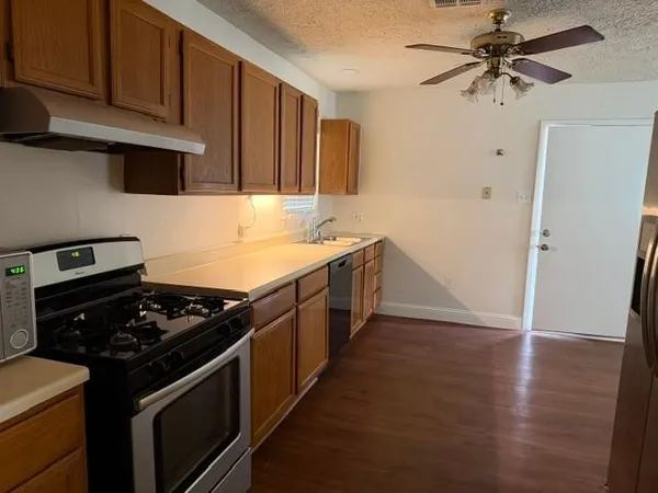 $1,850 | 1805 Wycliffe Drive, Houston, TX 77043