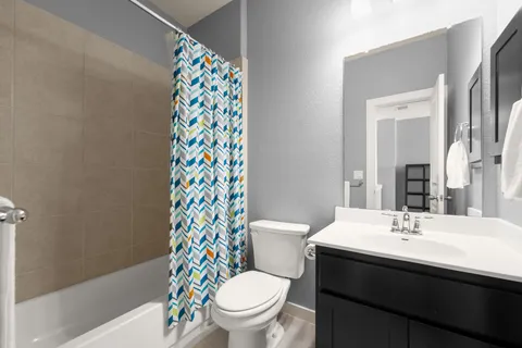 $250,000 | 1101 East Parmer Lane, Unit 329, Austin, TX 78753