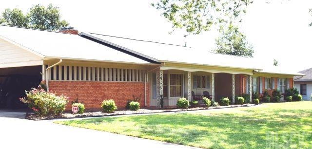 6720 West View Trail Hickory, NC 28601 - Photo 1 of 25