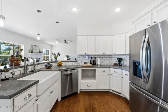 $759,000 | 1390 County Road 3051, Athens, TN 37303