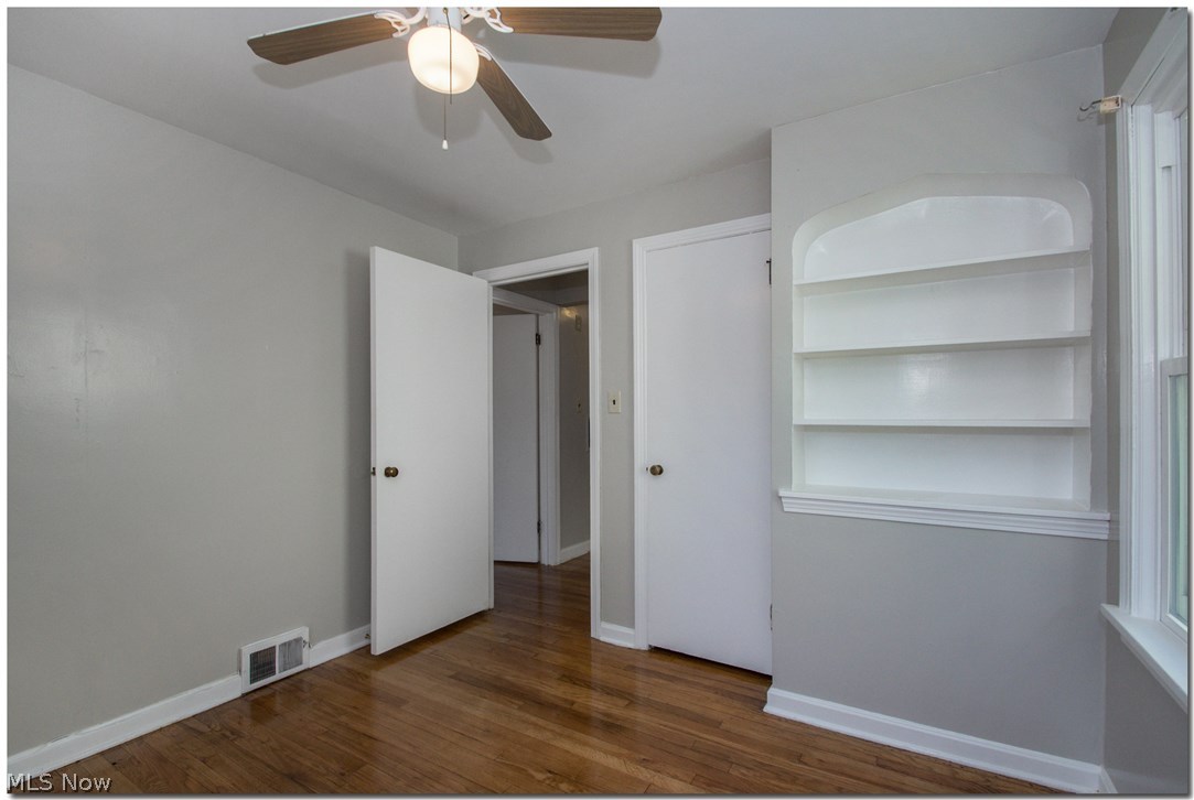 4050 Stilmore Road Cleveland, OH 44121 - Photo 30 of 35