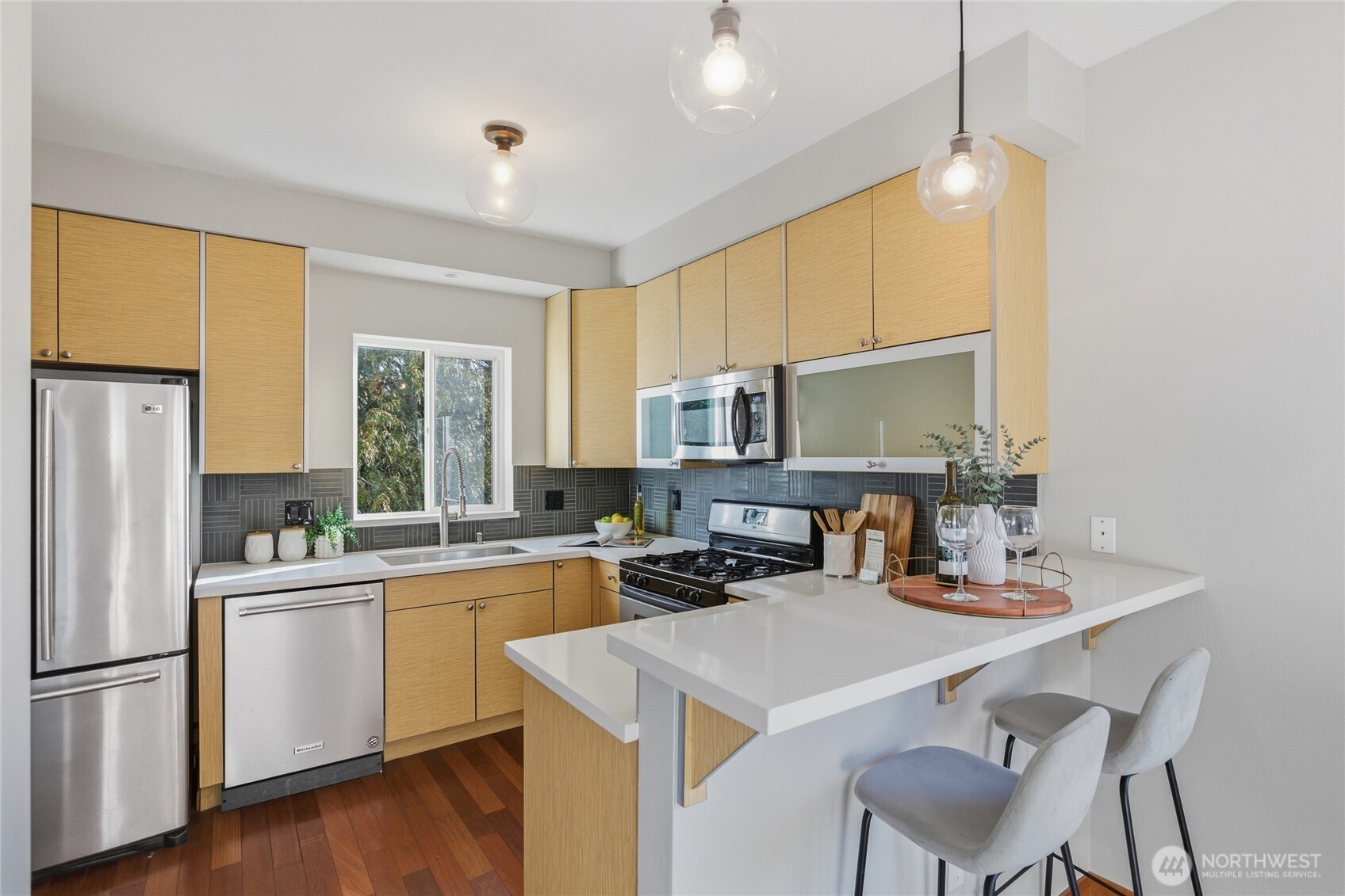 4838 South Chicago Street, Unit A Seattle, WA 98118 - Photo 9 of 29