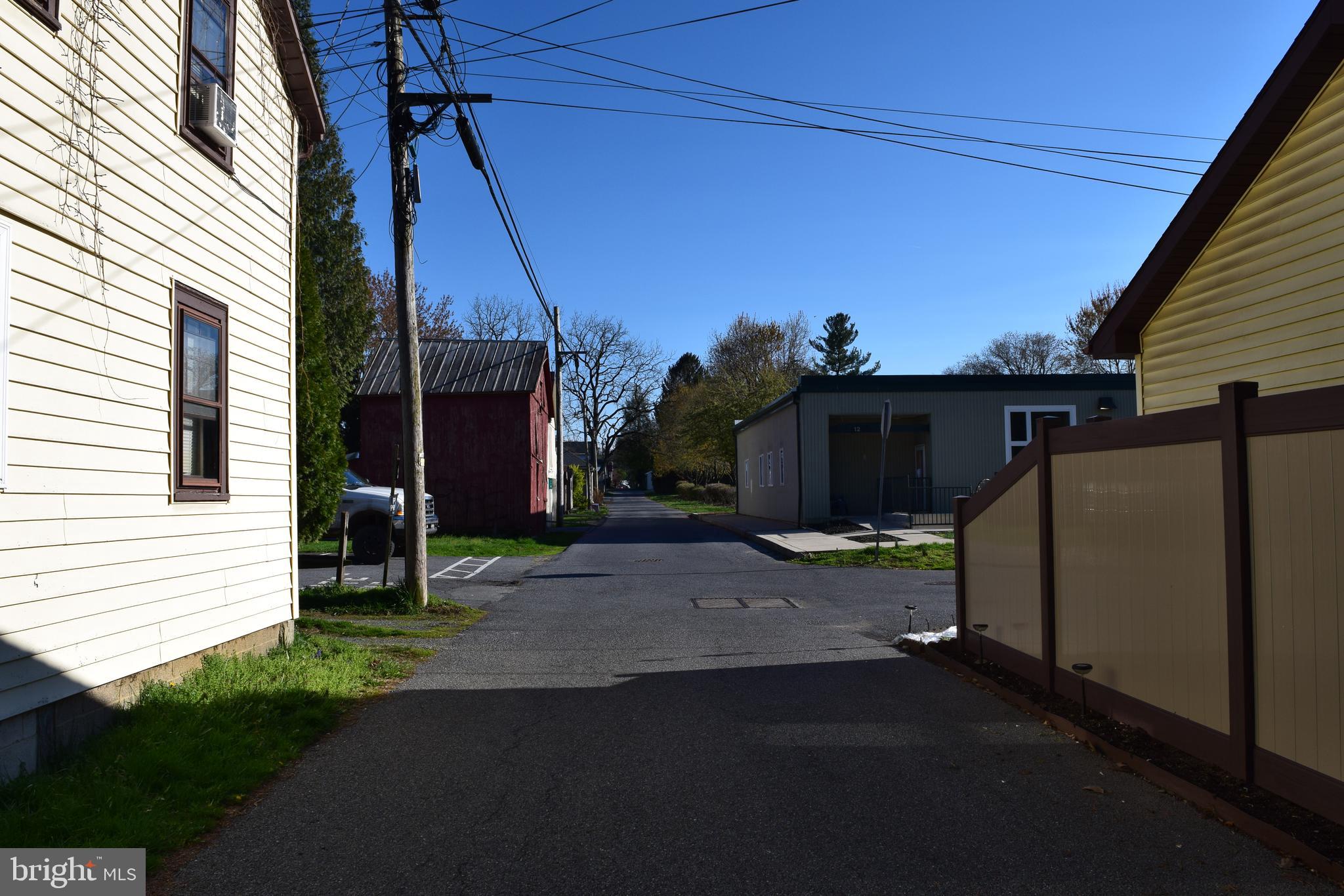 108 South Spruce Street Lititz, PA 17543 - Photo 20 of 21