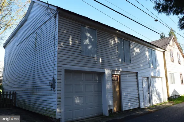 $349,900 | 108 South Spruce Street, Lititz, PA 17543