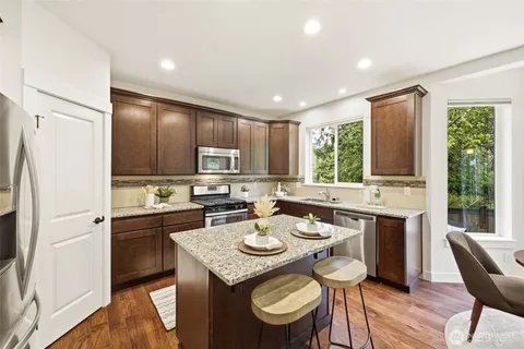 $1,175,000 | 18928 10th Drive Southeast, Bothell, WA 98012