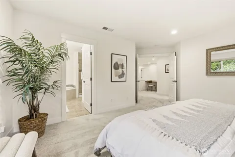 $1,175,000 | 18928 10th Drive Southeast, Bothell, WA 98012