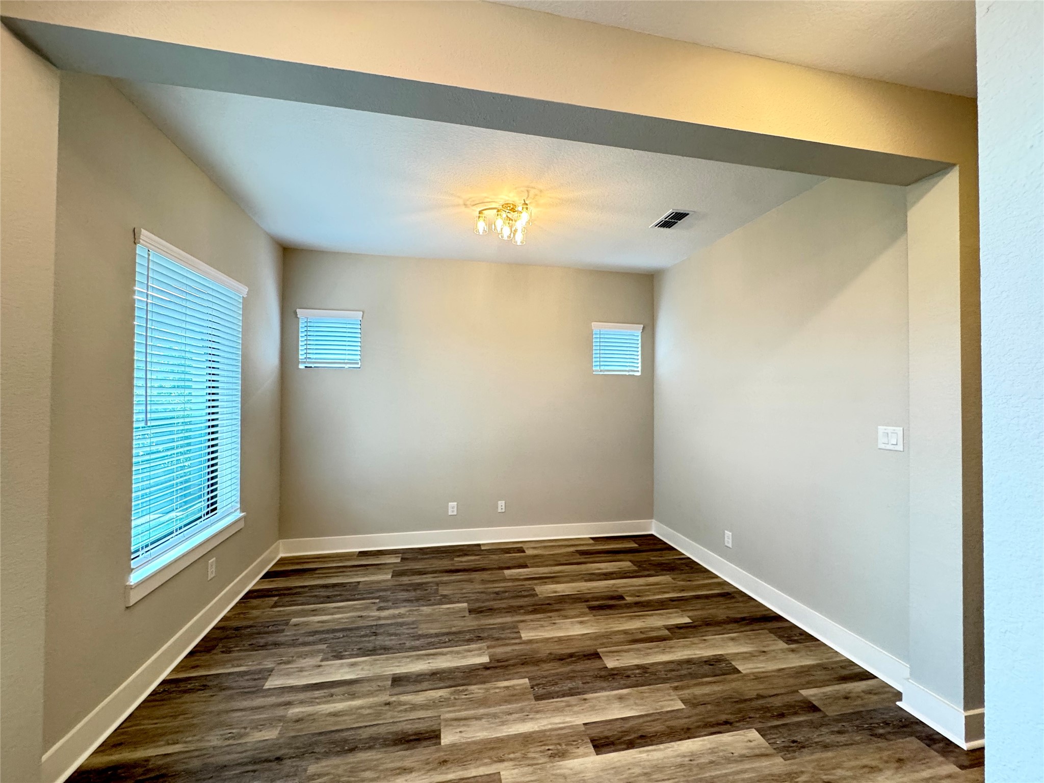 18634 Imagination Way Cypress, TX 77433 - Photo 3 of 17