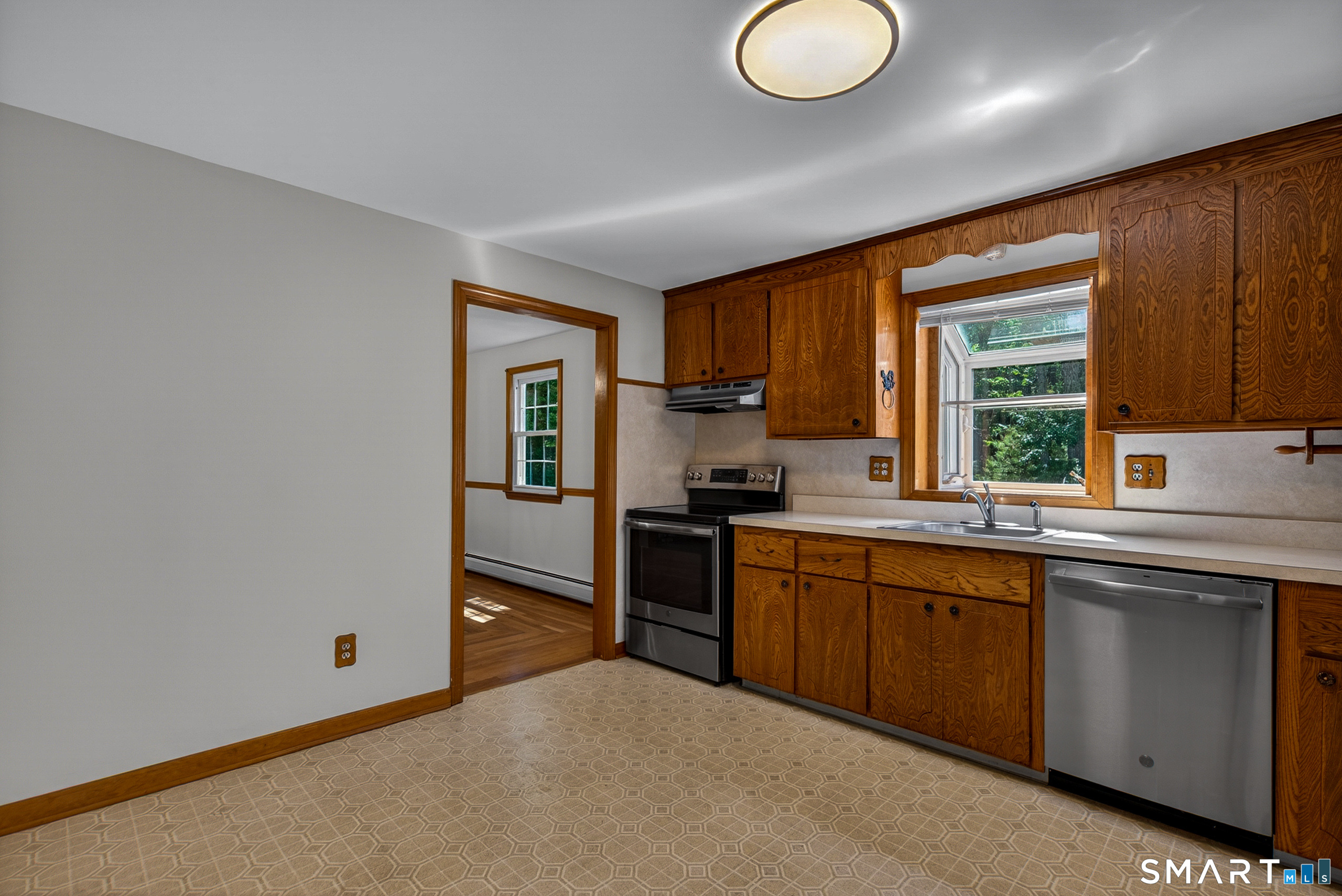 388 Tolland Stage Road Tolland, CT 06084 - Photo 15 of 39