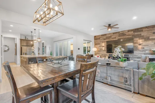 $685,999 | 4245 Fairmont Avenue, Clovis, CA 93619