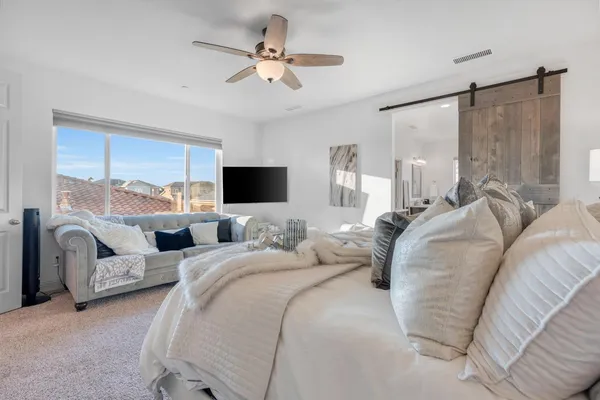 $685,999 | 4245 Fairmont Avenue, Clovis, CA 93619