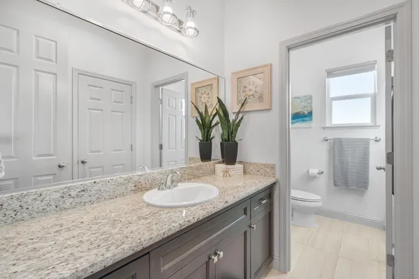 $685,999 | 4245 Fairmont Avenue, Clovis, CA 93619