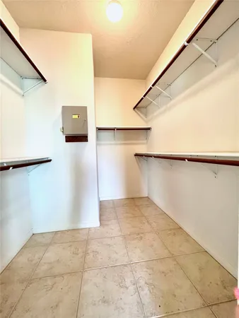 $3,000 | 4212 County Road 182, Alvin, TX 77511