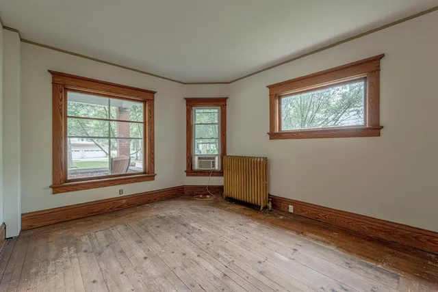 $199,900 | 1729 16th Street, Monroe, WI 53566