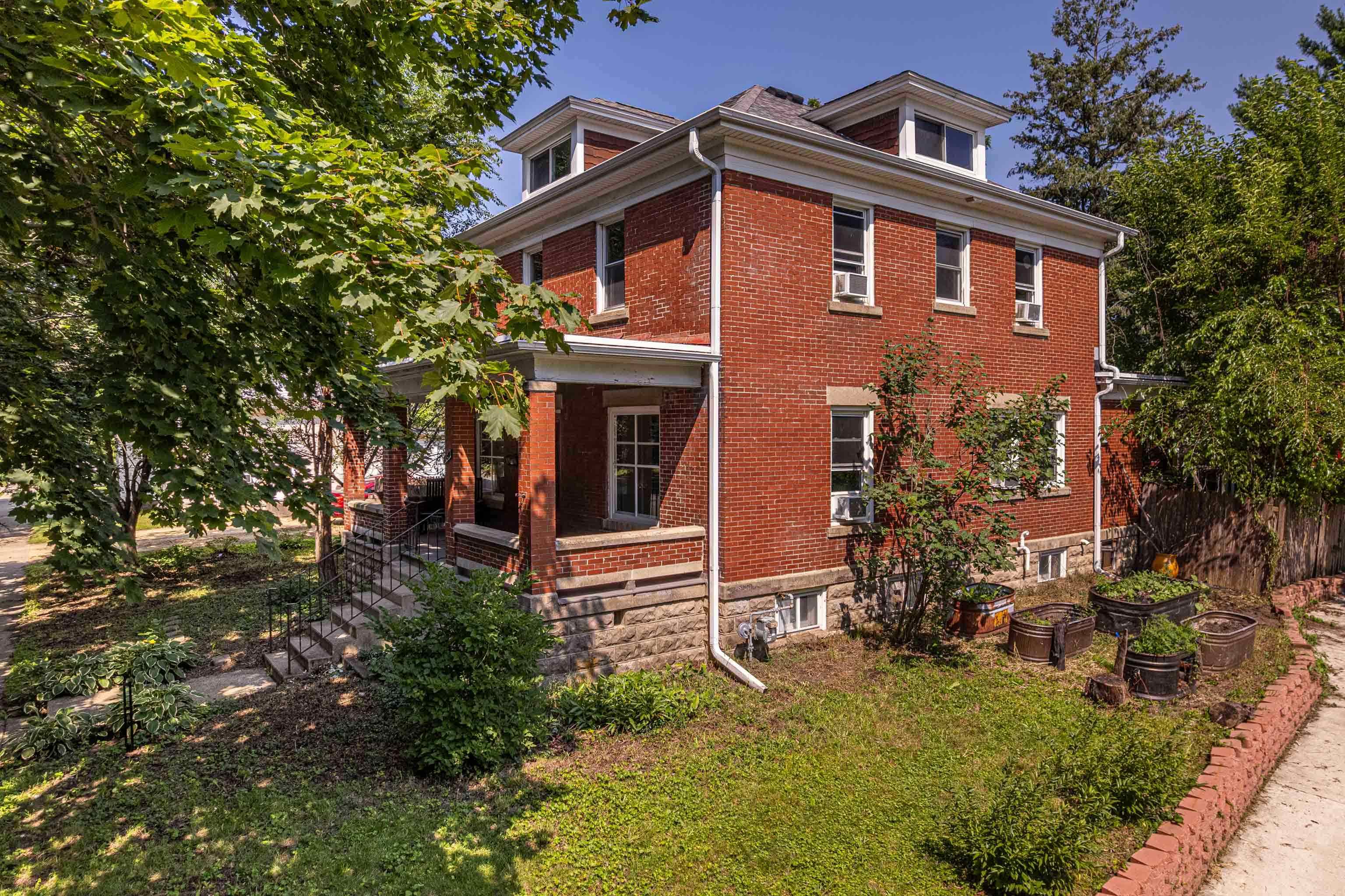 1729 16th Street Monroe, WI 53566 - Photo 2 of 56