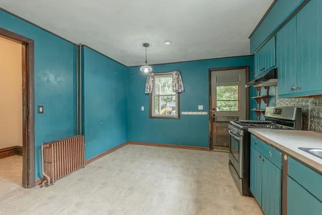 $199,900 | 1729 16th Street, Monroe, WI 53566