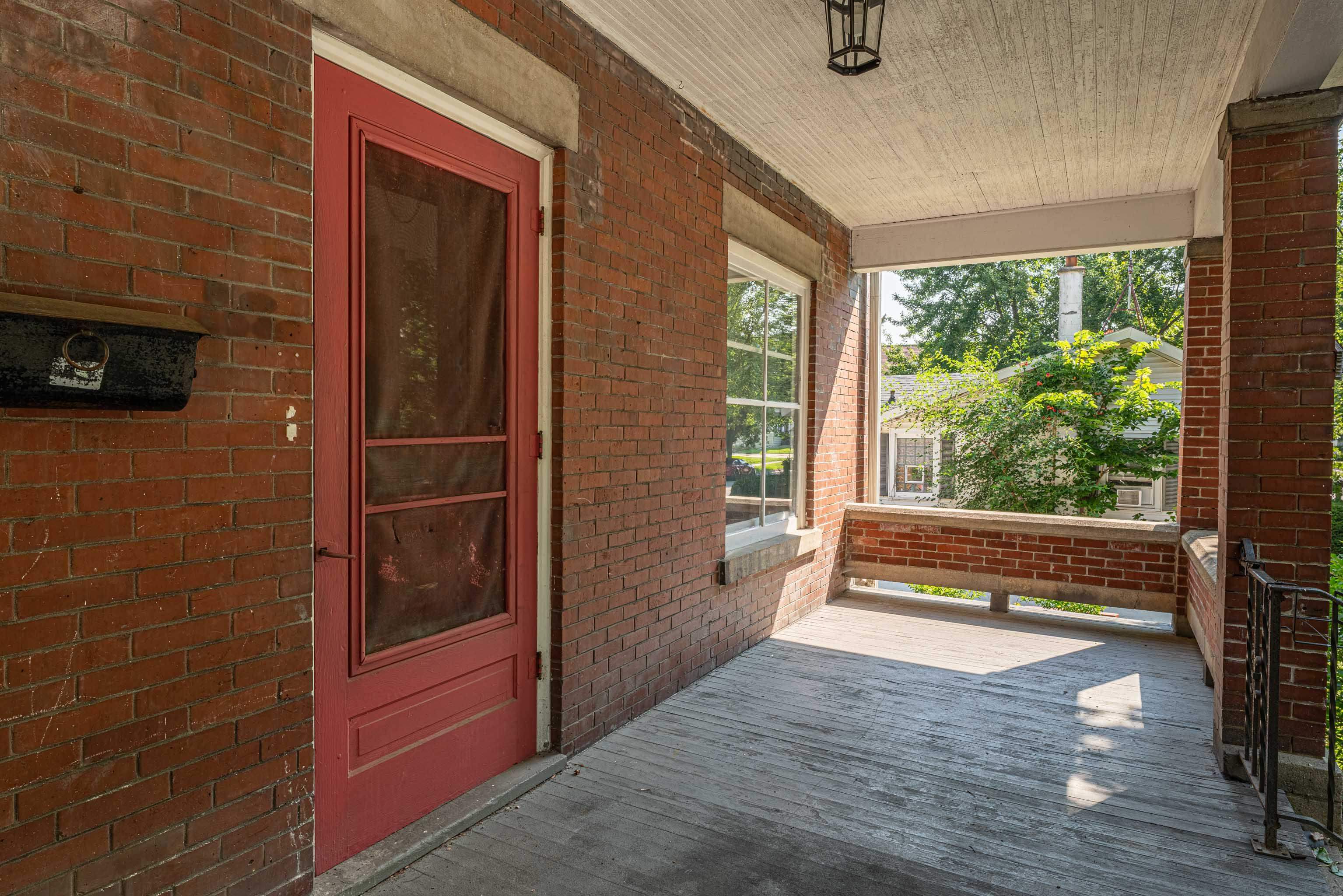 1729 16th Street Monroe, WI 53566 - Photo 5 of 56