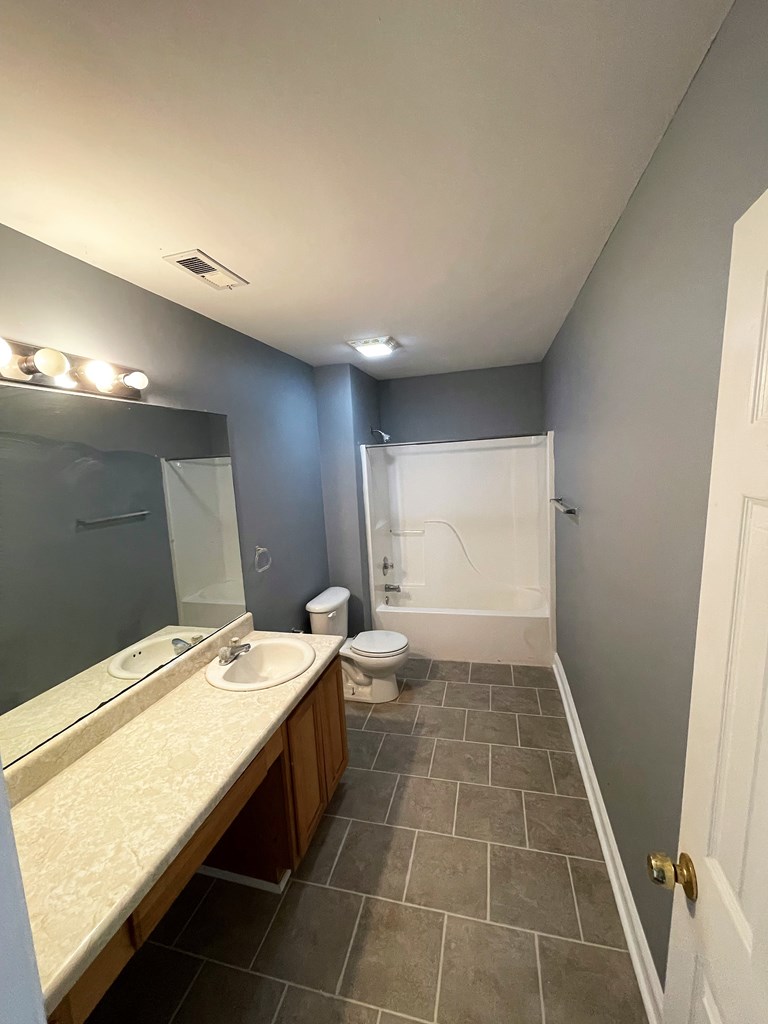200 Grassdale Road Dalton, GA 30721 - Photo 33 of 42 Gallery Image 33