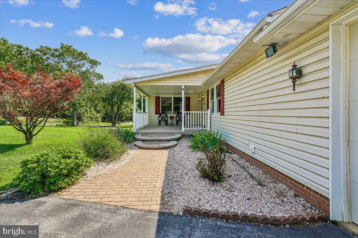 4444 Mills Road Sharpsburg, MD 21782 - Photo 4 of 36 Gallery Image 4