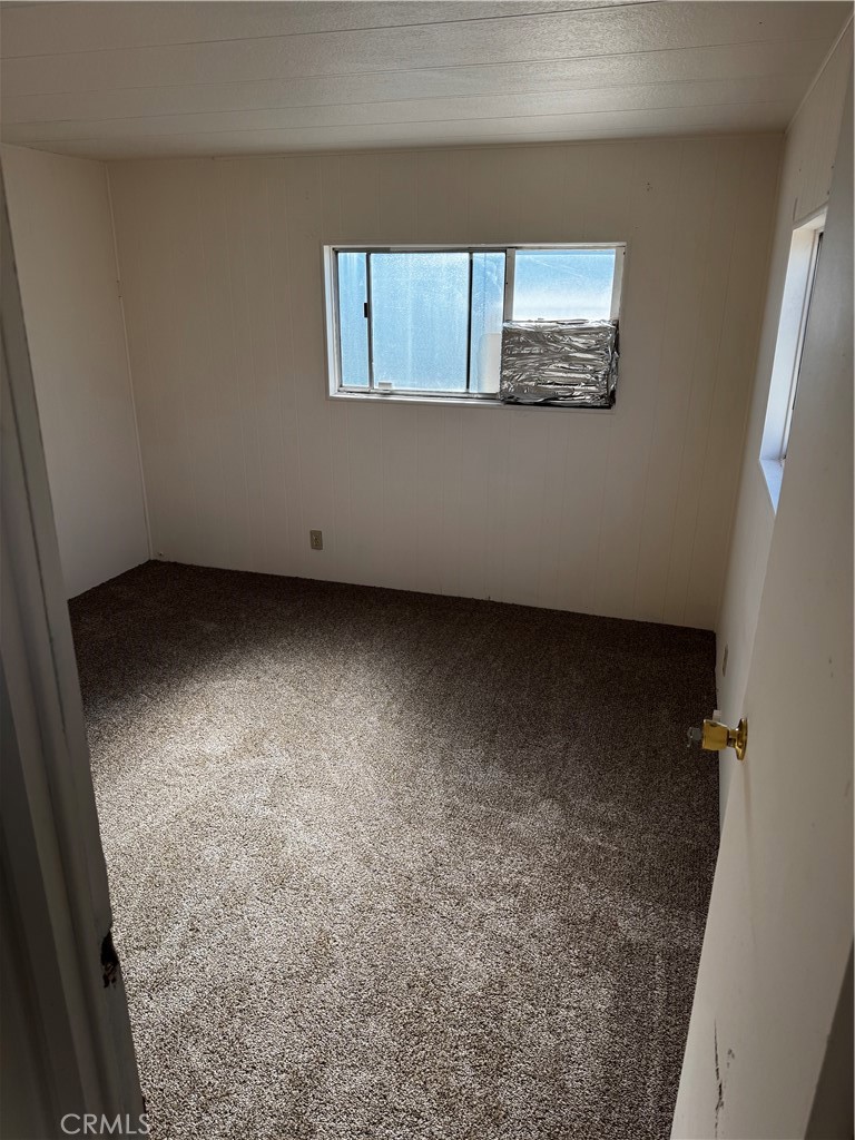 20683 Waalew Road Apple Valley, CA 92307 - Photo 5 of 12