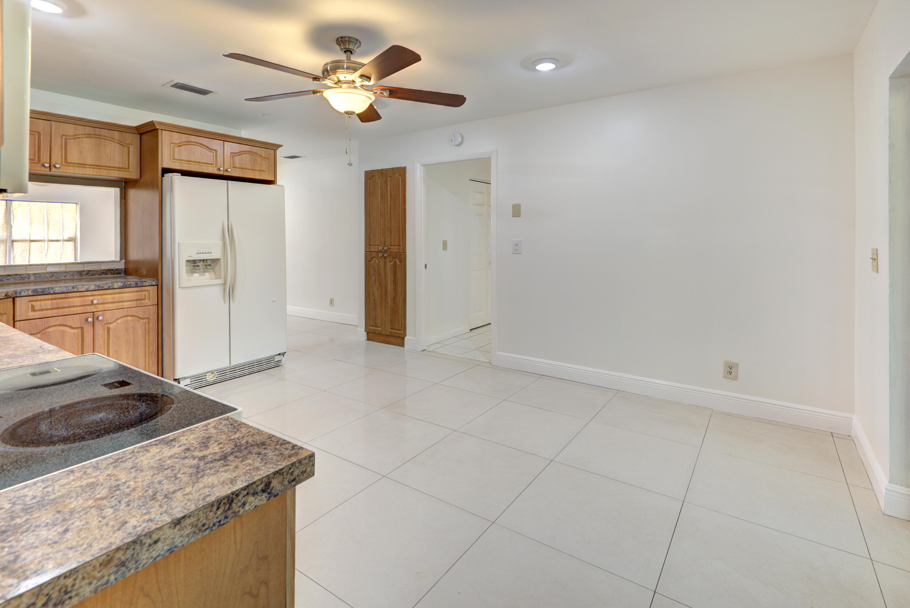 5936 Westfall Road Lake Worth, FL 33463 - Photo 5 of 22 Kitchen
